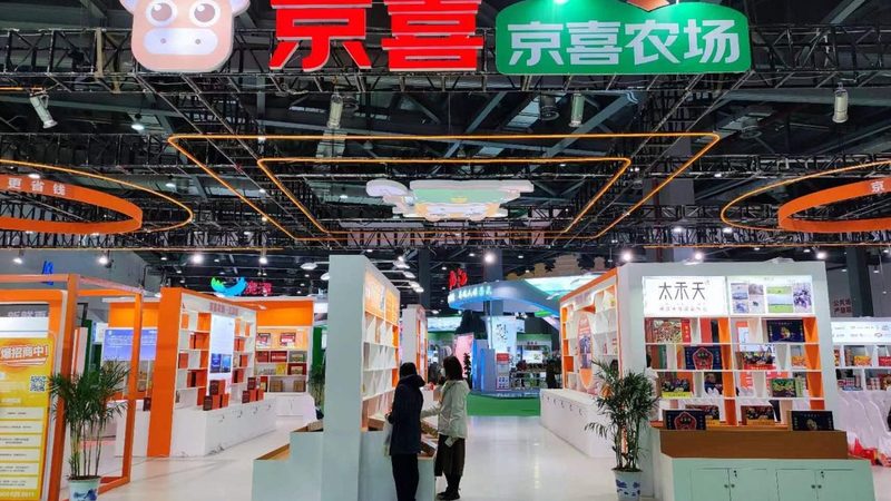 餐饮广告设计代理加盟：揭秘行业潜规则与关键要素