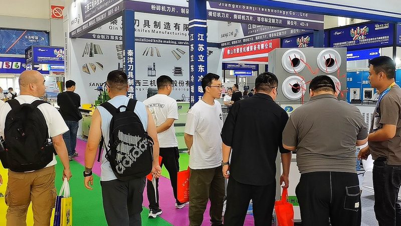 广告制作安装流程解析：从设计到落地的关键步骤